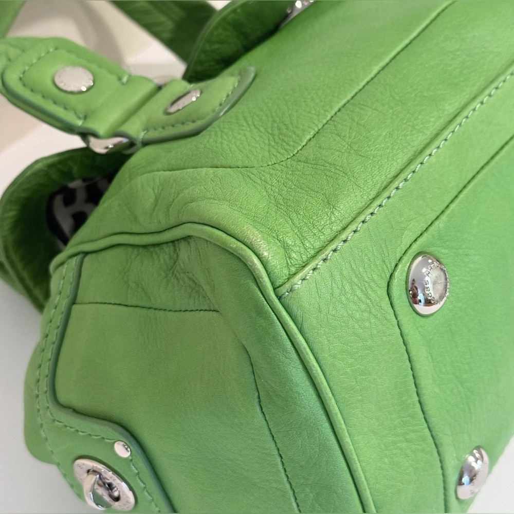 Marc by Marc Jacobs Lime Kelly Green Leather Shoulder Bag GUC - Picture 9 of 15